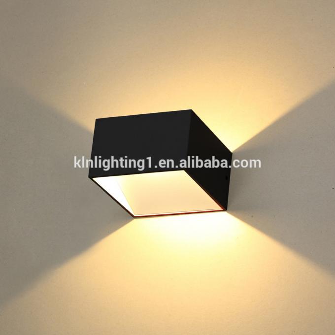 현대 장방형 알루미늄 LED 벽 Luminaire 및 LED 벽 빛